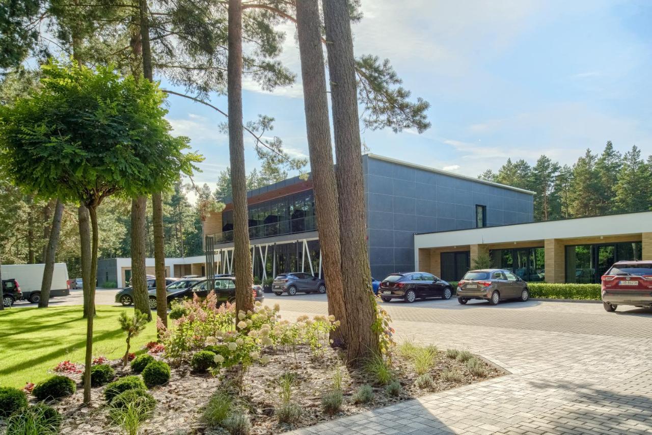 Szumy Park Hotel & Restaurant Susiec Экстерьер фото