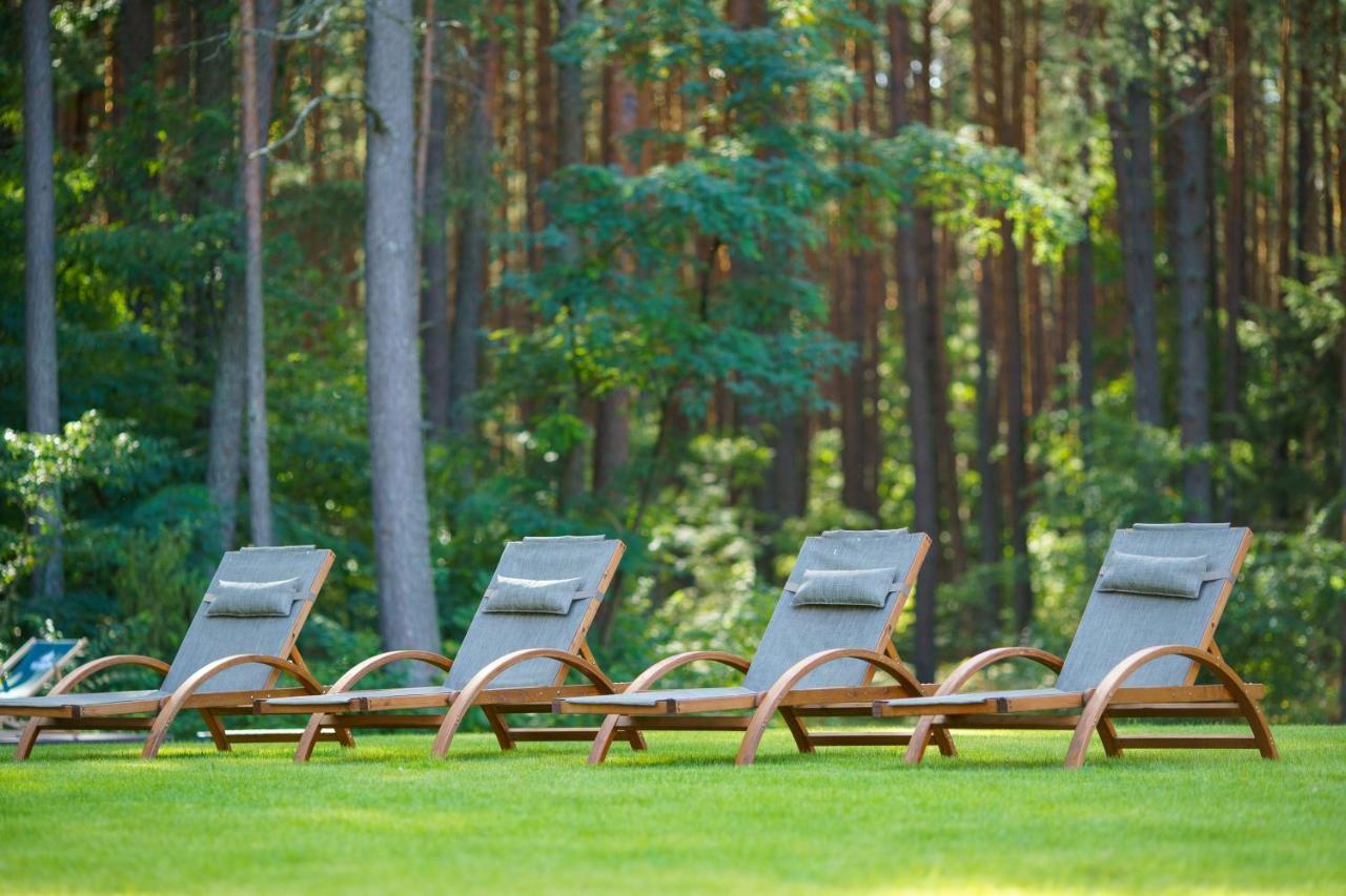 Szumy Park Hotel & Restaurant Susiec Экстерьер фото